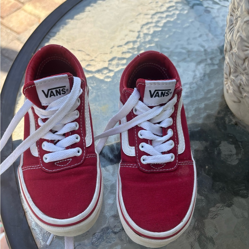 Red vans size 11